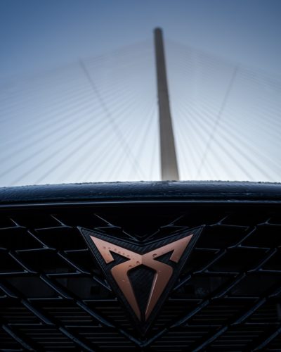 Logo bridge